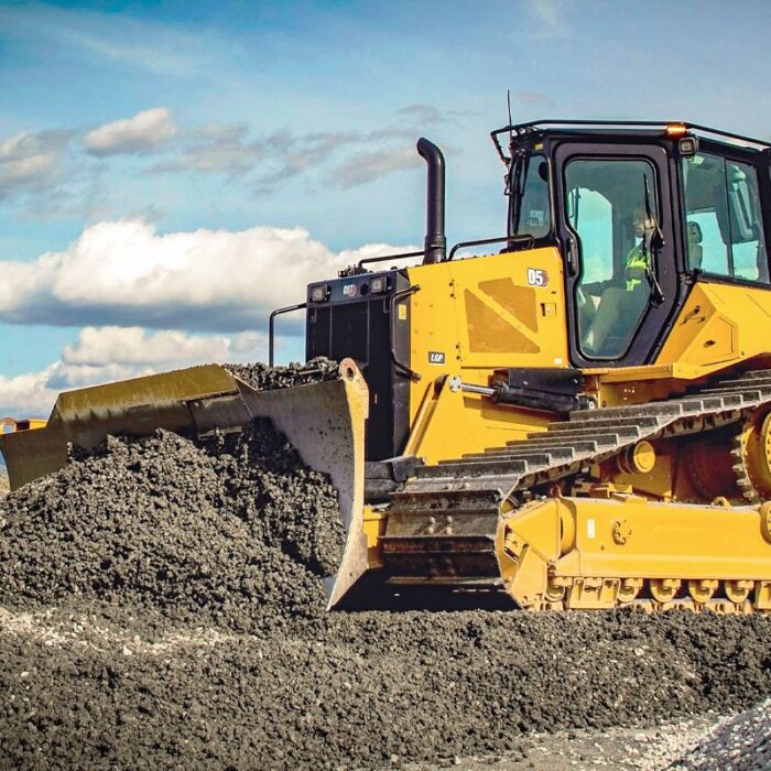 Închiriere Buldozer CAT D5