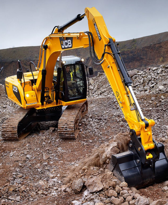 excavatoare-pe-senile-js210lc-jcb